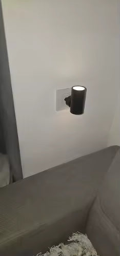 Kira.avif